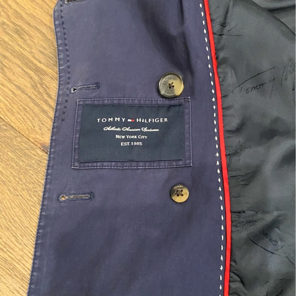 Woman Trench - Picture 4 of 4